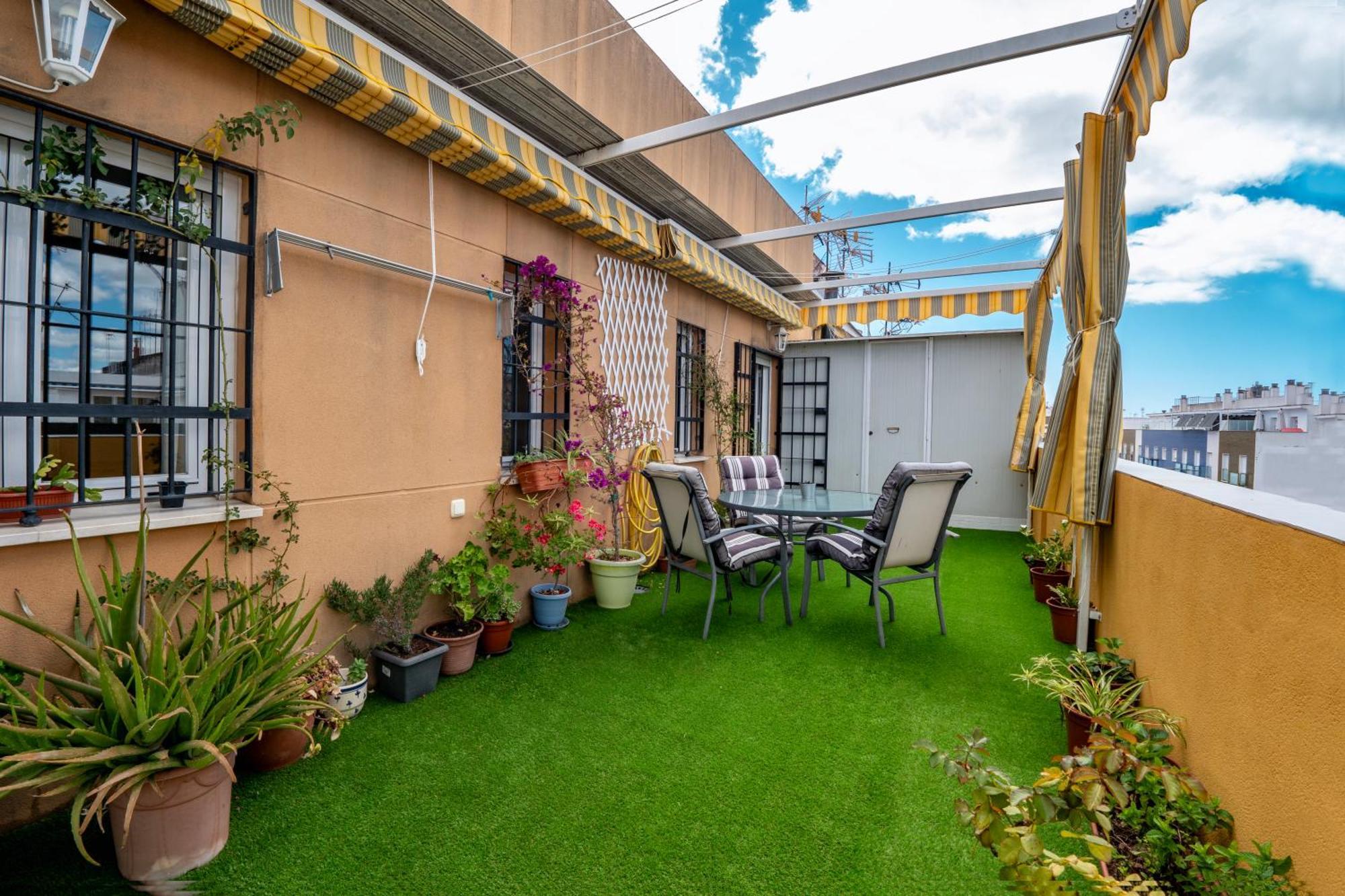 Atico Con Terraza Junto A La Catedral Apartment Huelva Luaran gambar